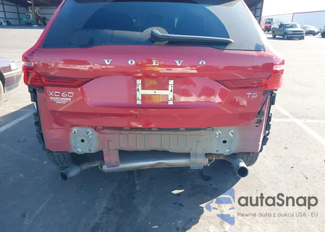 2019 Volvo Xc60 T5 Momentum из США, поврежденный, VIN LYV102DK3KB183458